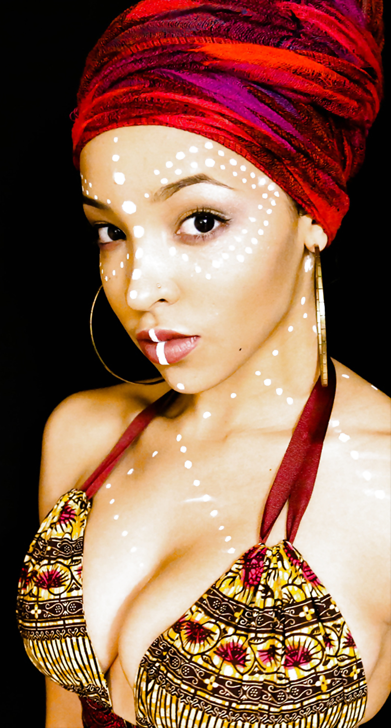 Tinashe (R&Bシンガー)
 #25419684