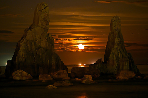 All this pain I've tried to hide ...  #29753202