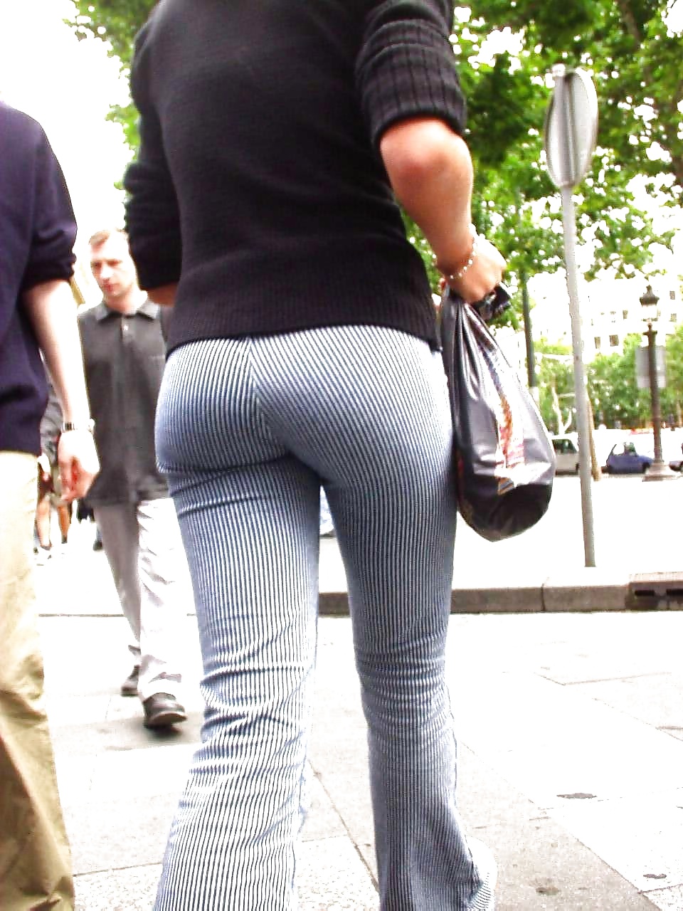 Random candids 2
 #24580546
