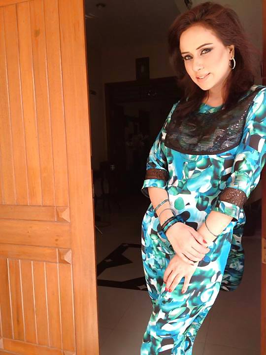 Mein Favorit Paki Milf #37014126