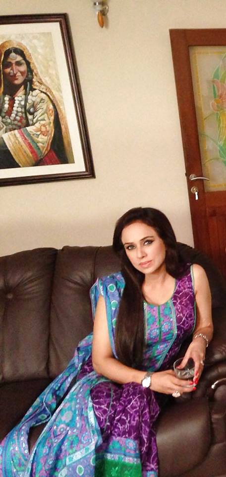 Mein Favorit Paki Milf #37014167