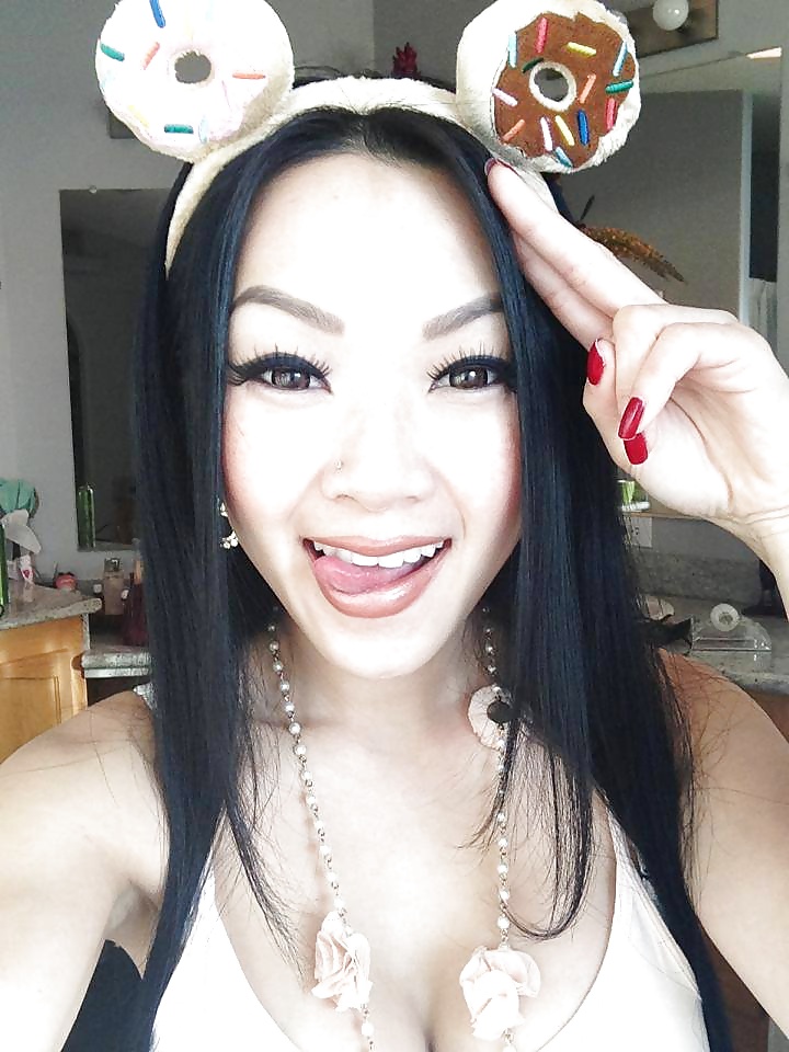 Cosplayer: vampy
 #35539927
