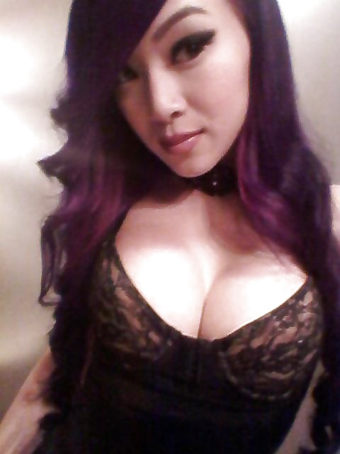 Cosplayer: vampy
 #35540272