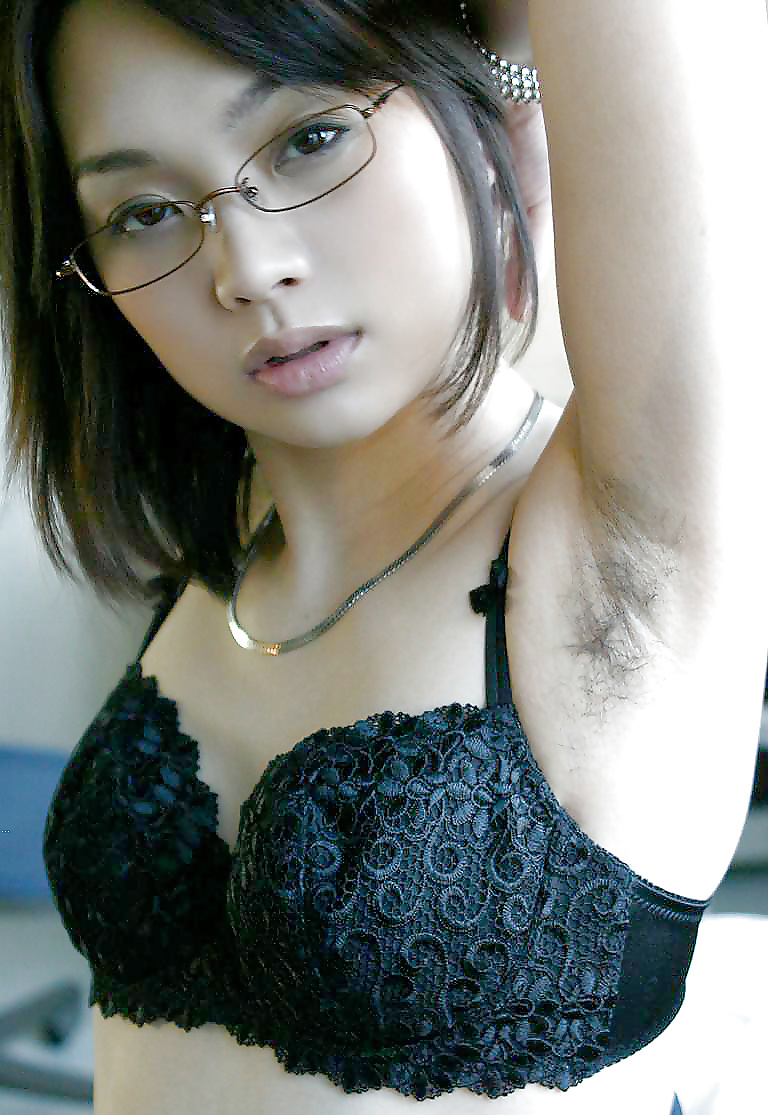 Asians girls showing hairy armpits #31937160