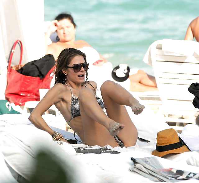 Maria Menounos hot ass pics #35944598