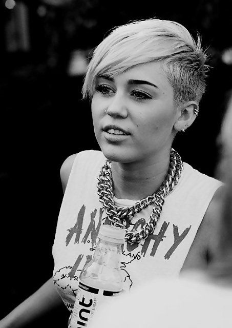 Miley cyrus  #35190562