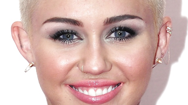 Miley cyrus 
 #35190593