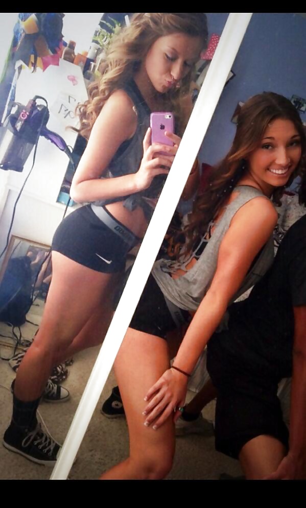 Amateur Twitter Mädchen Nike Pro Spandex Shorts #29315650