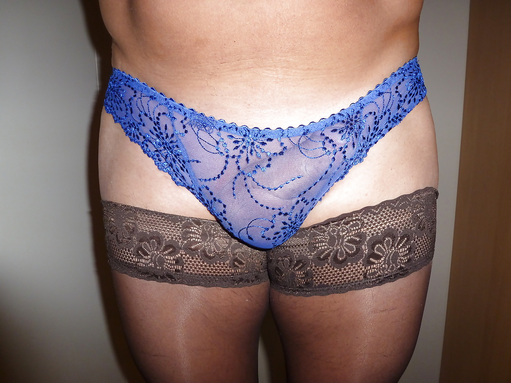Hahn Der Liebe In Damenhose #39401905