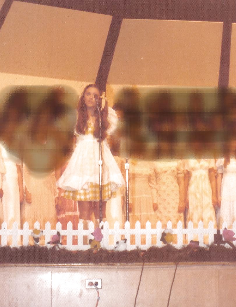 Algunas fotos de penélopes jóvenes
 #40954428