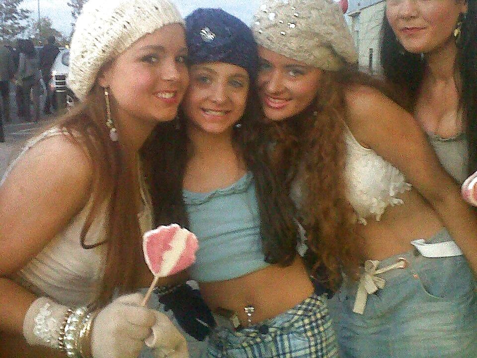 若い パート4
 #36943983