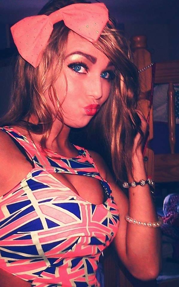 若い パート4
 #36944094