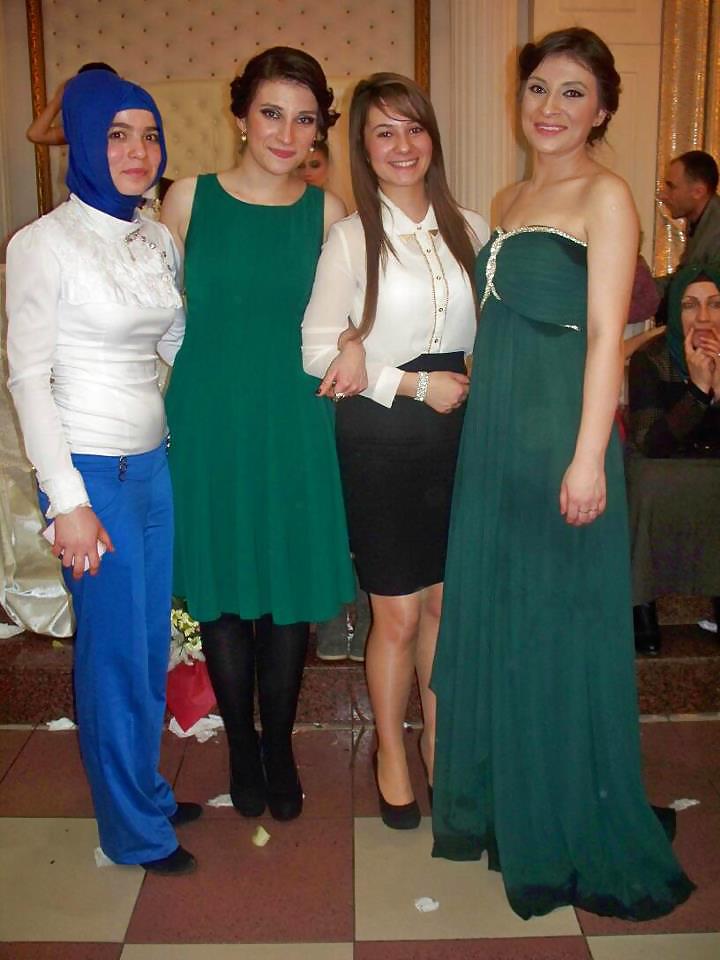 Turc Hijab Musulman Arab, Turban Portant Renouvelle Fermé #37754835