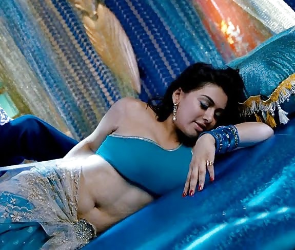 南インドの女優のセクシーな乳房
 #33508535