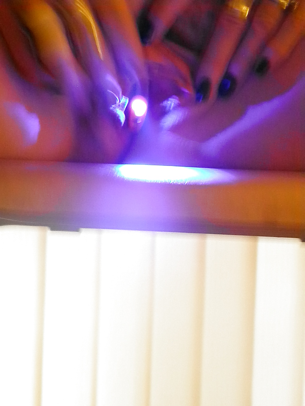 Aine ,,YES that is a blue light in my pussy lol #31714730