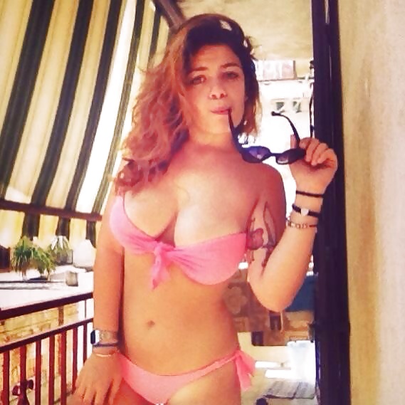 Kaum Rechtliche Eskorte #39260283