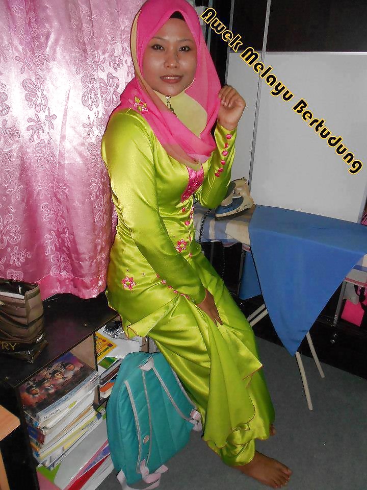 Malay Girls #40658870