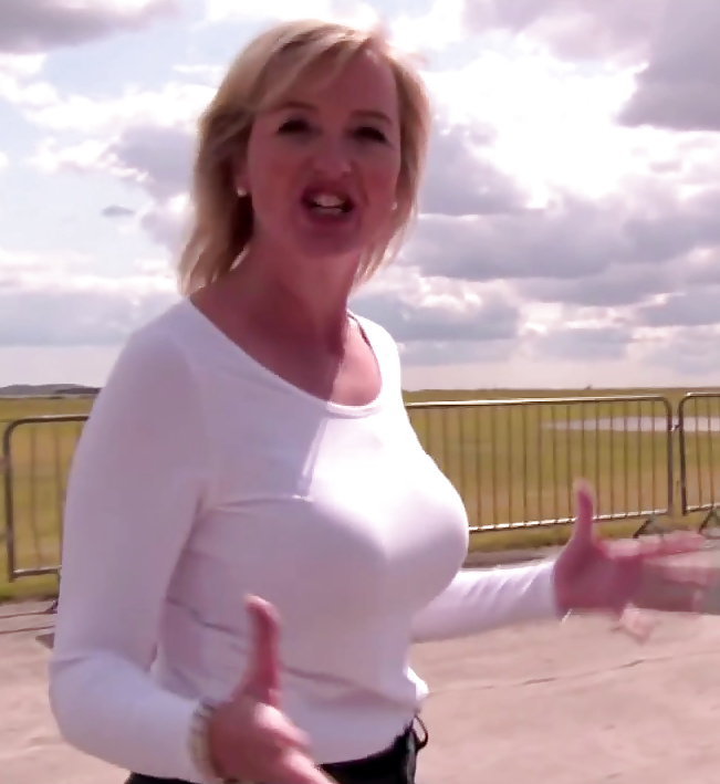 Weathergirl Carol Kirkwood #41034391