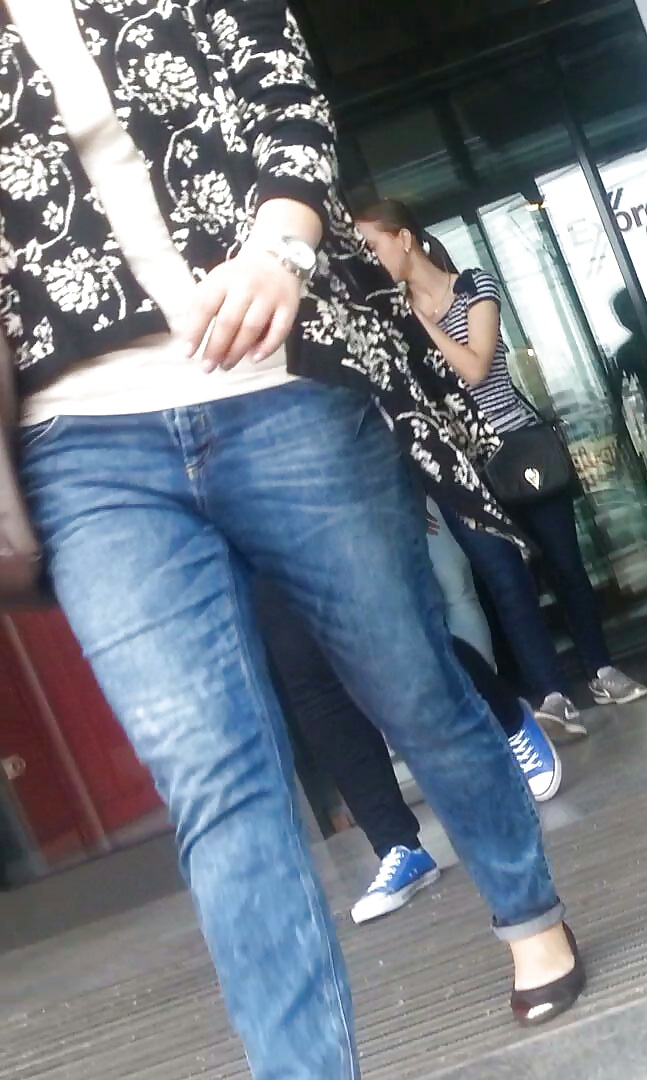 Spy cameltoe jeans, shorts sexy women romanian #40214506