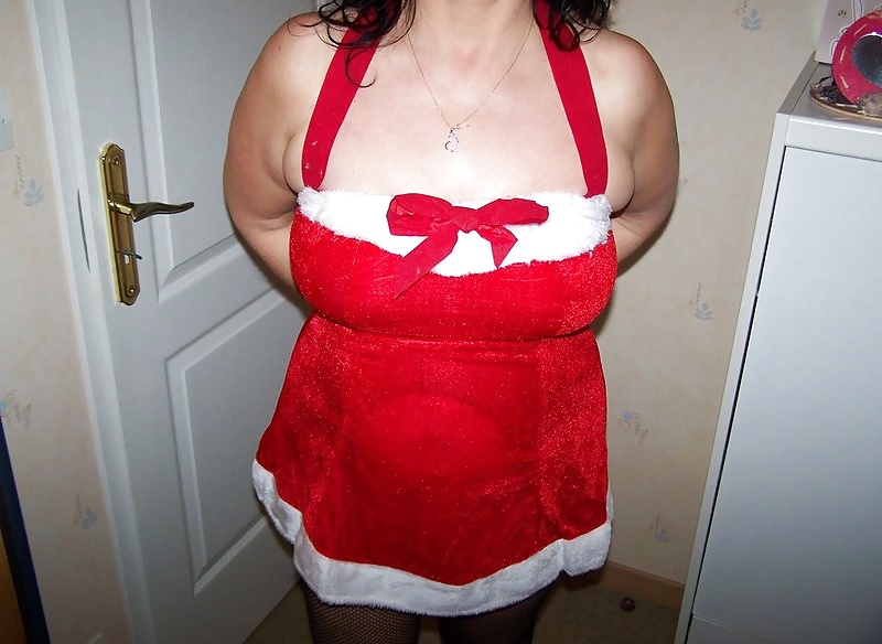 Madre de la Navidad
 #39439674