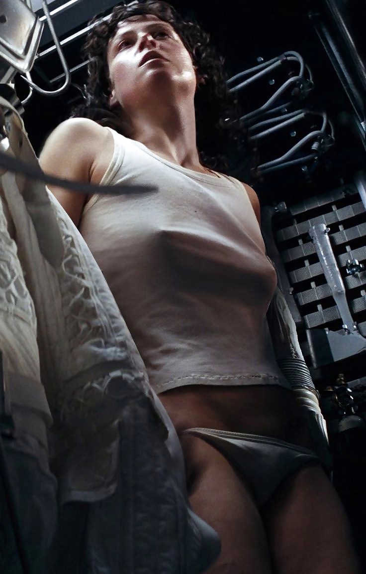 Favs - Sigourney Weaver #40323224