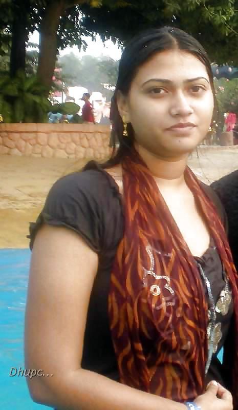 Beautiful bangla Busty Indian Girl #26539178