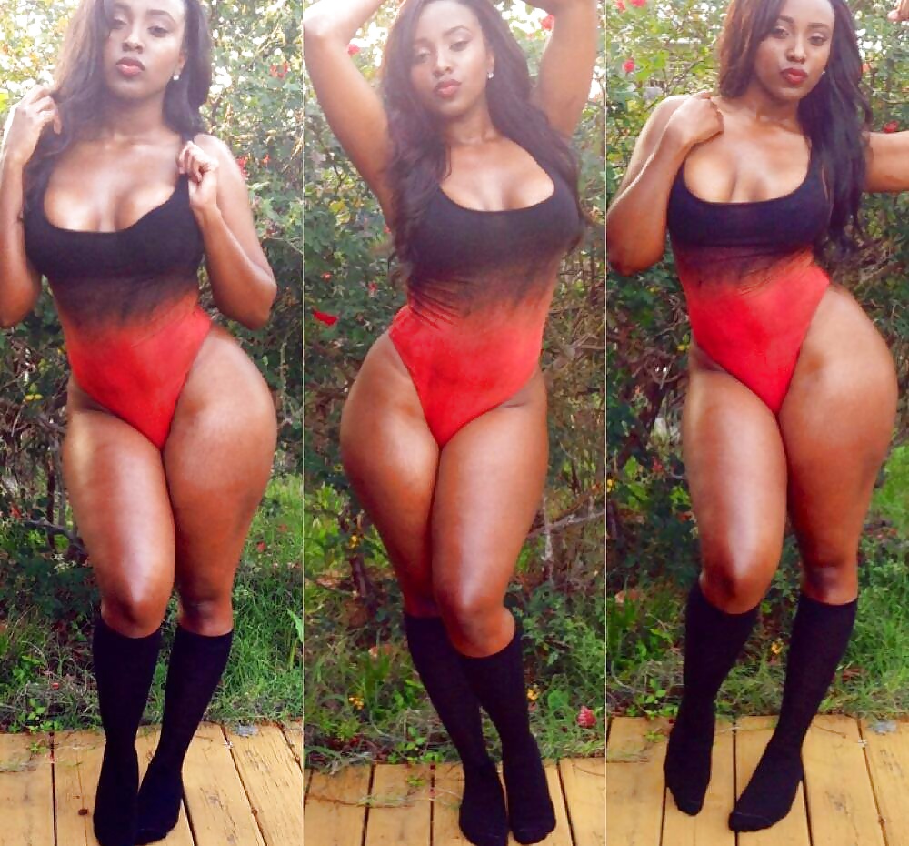 Briana bette (modelo)
 #31302291