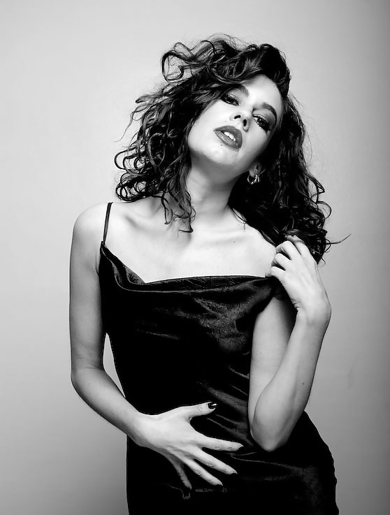 Victoria De Mare #40879118