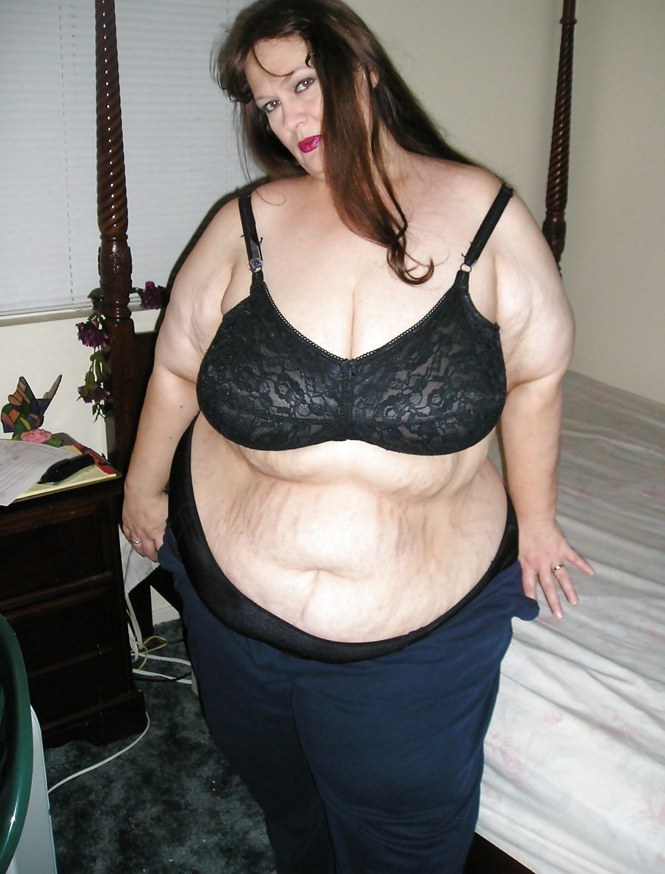 Ssbbw Fabuleux! (Soutien-gorge Noir Et Culotte Noire) #35526650