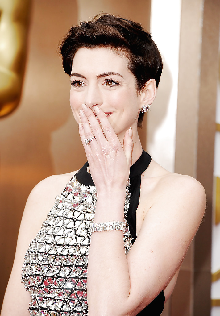 Anne Hathaway mega collection 4 #27335591