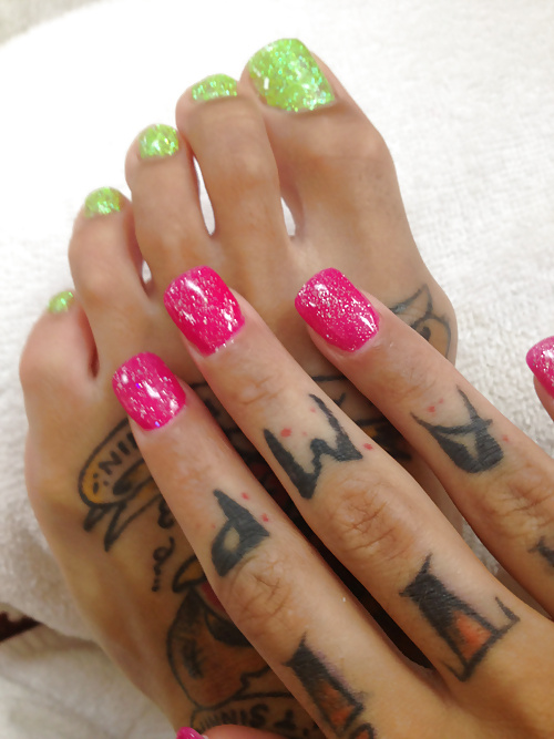 Barefootin' - Bonnie Rotten #31060187