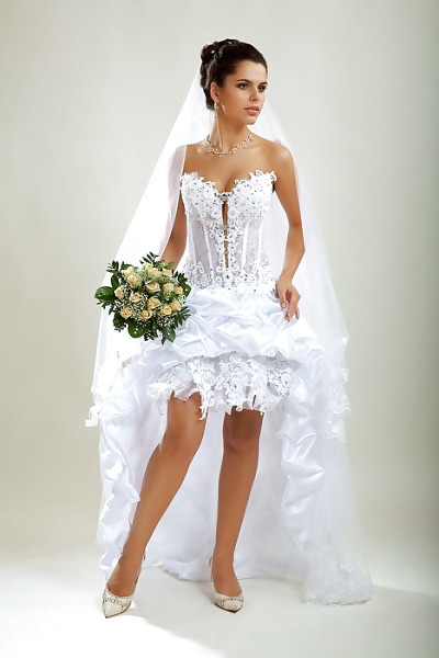 Women in Wedding Dresses - Frauen in Brautkleidern #24187588