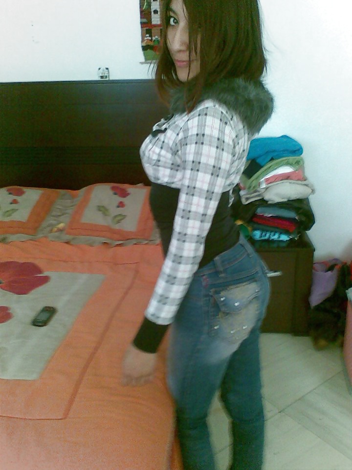 Una putita mas para embarazar
 #28335495