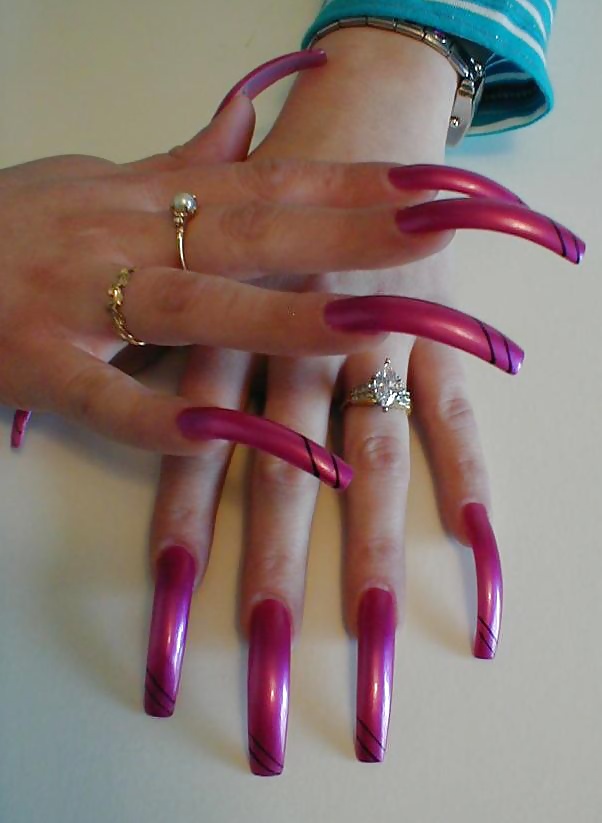 Long nails #33085223