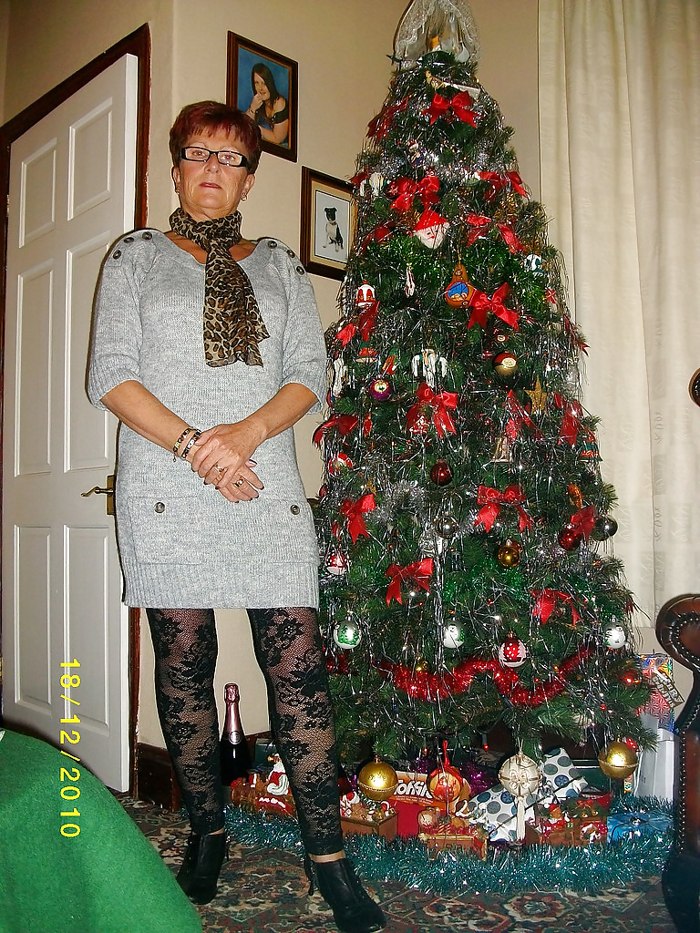 She Wants Your Comments Please #32693121