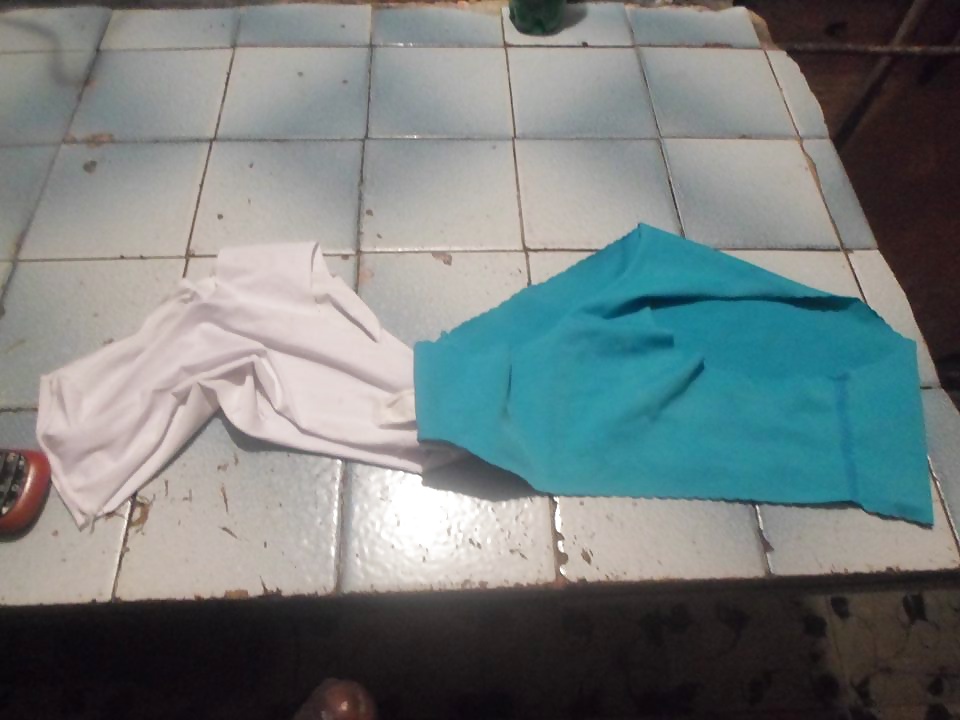 Cacheteros de mi vecina
 #35289264