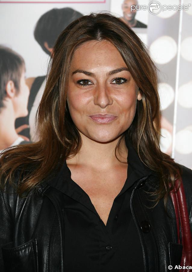 2 Sterne Hat Handjobs #37111114