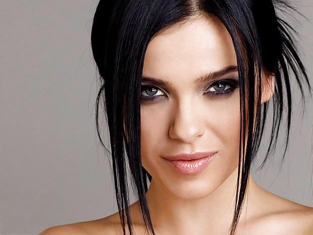 Gozal etuk ayol pornosini tomosha qiling