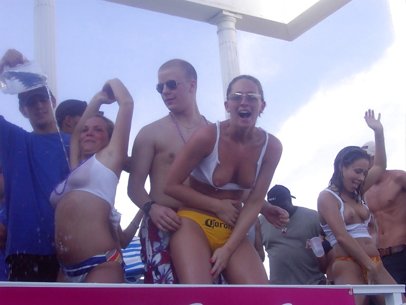 (bd) flashes pt.13
 #37078760