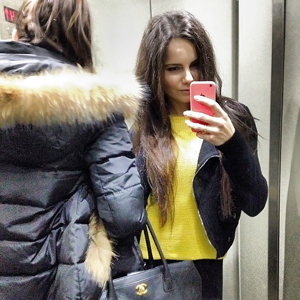 Selfies en abrigos de piel
 #32042669