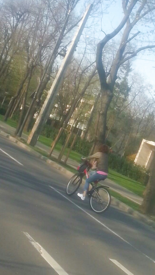 Bikegirls Espion Et Rolles Romanian #25229630