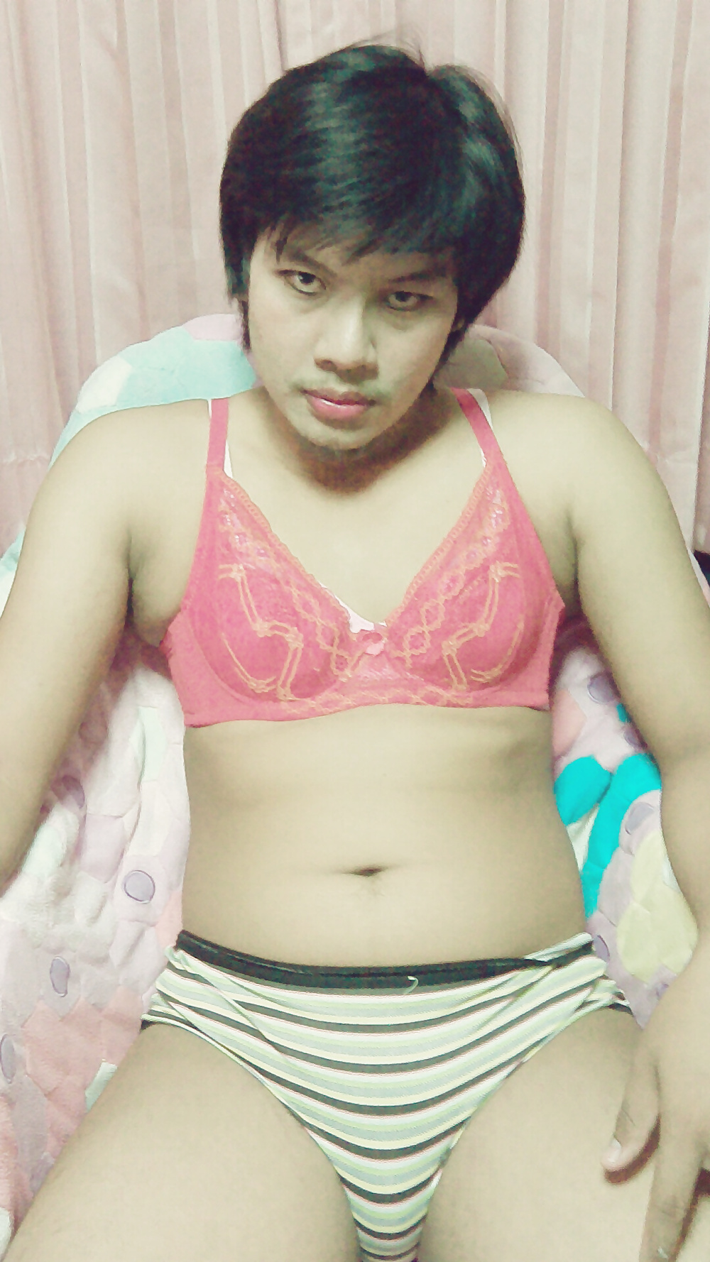 My  make up and red bra. #31605044