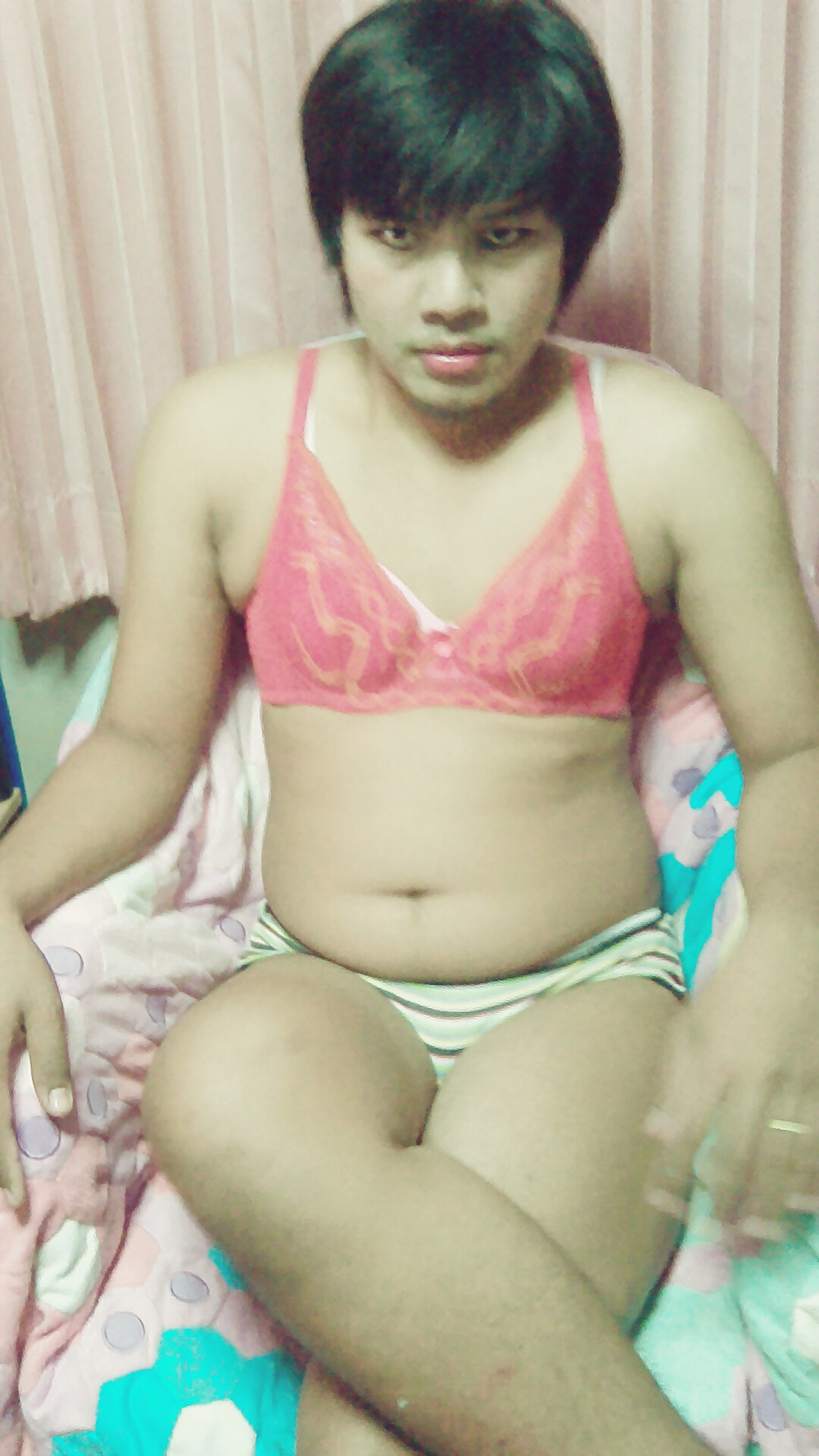 My  make up and red bra. #31605048