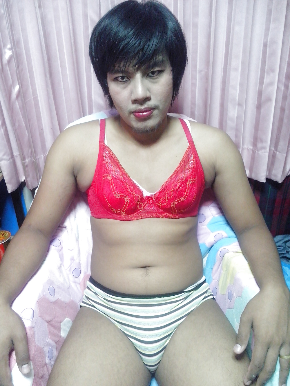 My  make up and red bra. #31605052