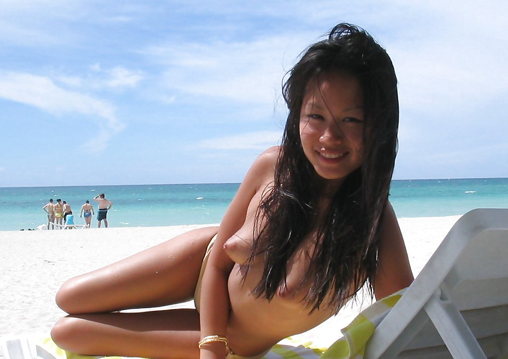 Sexy Asiatische Hawaiische Flitterwochen #36516955
