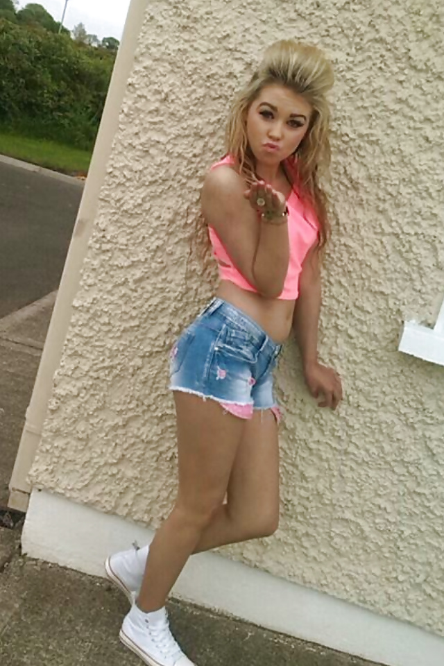 Dolled up chavs 4 
 #29665003