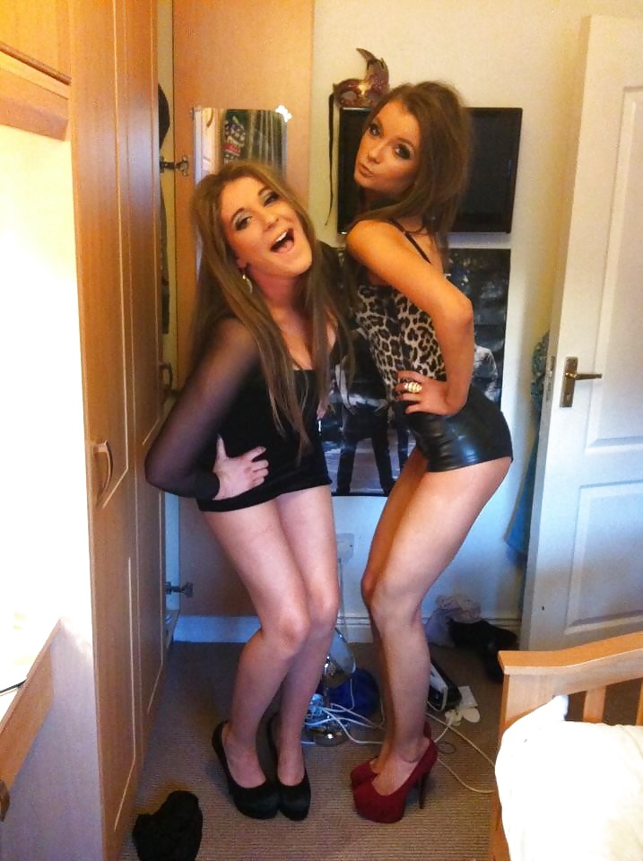 Dolled up chavs 4 
 #29665149