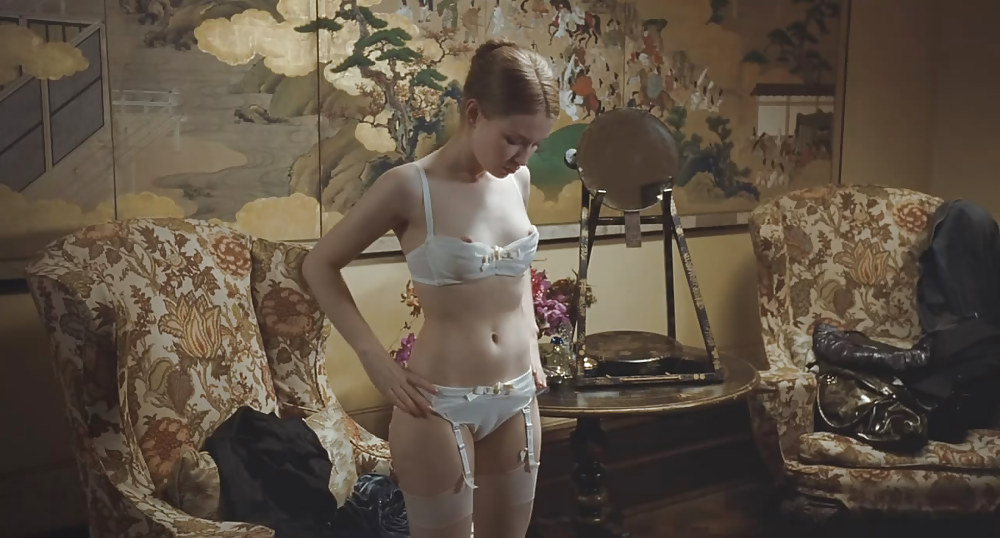 Emily browning
 #36394183