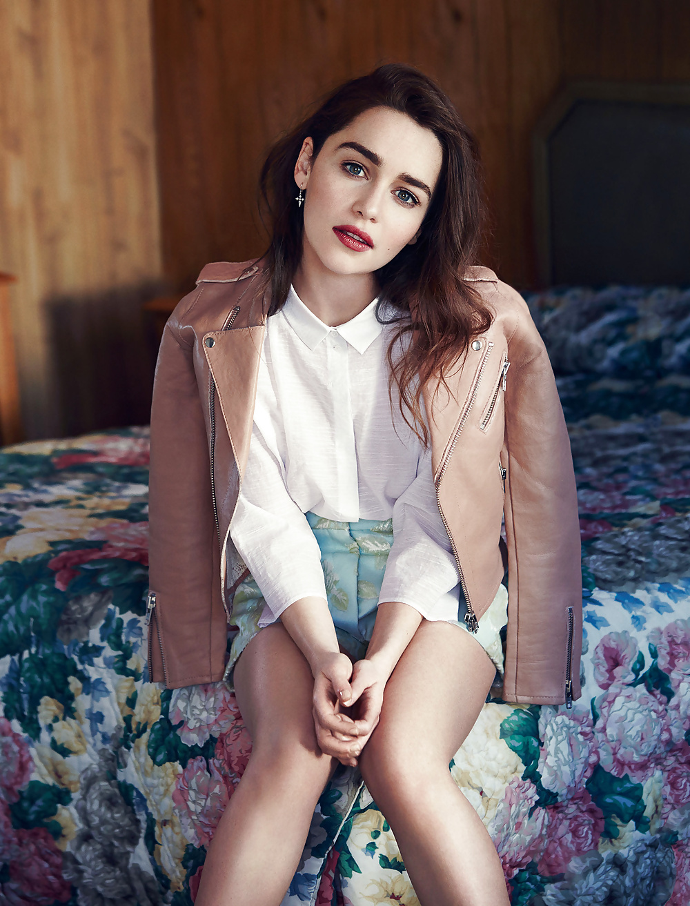 Emilia clarke
 #28589509