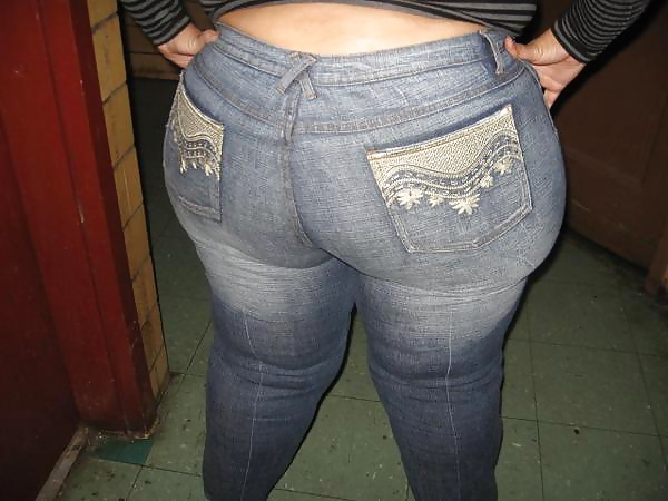 大きなお尻
 #32019884